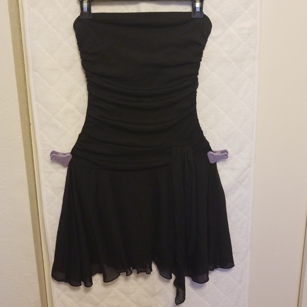 Hot Kiss Little Black Flowy Dress szM
